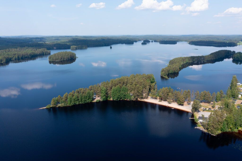 Kesäinen Päijänne ilmakuvassa