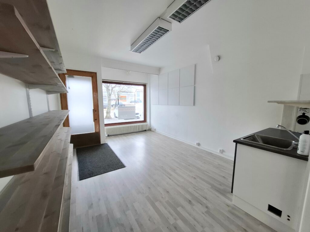 Liiketilan sisätilaa.