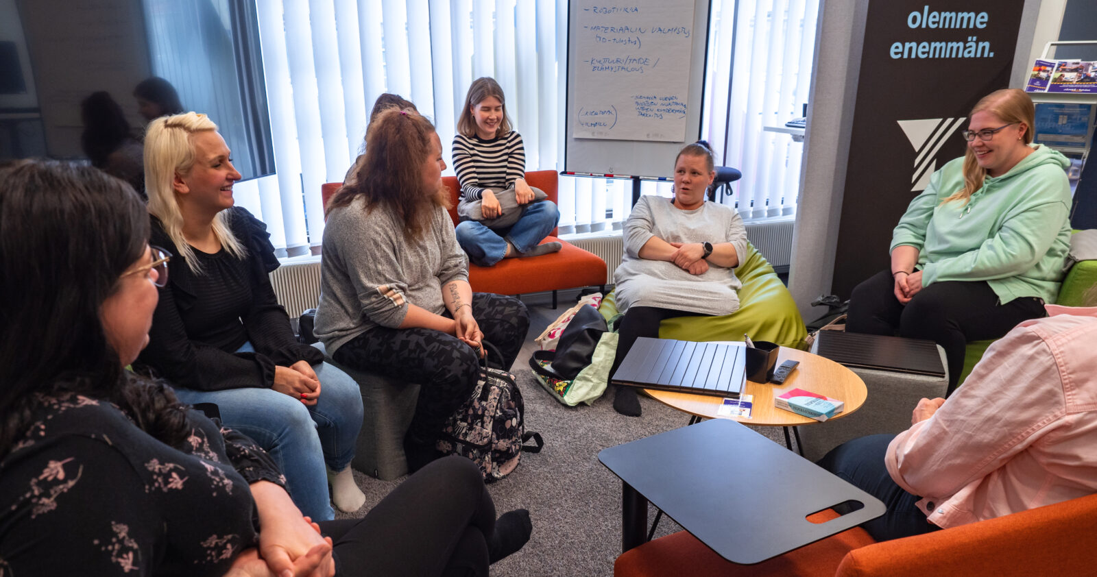 Kasvatustieteen ryhmä Jämsä Tehtaalta 29.5.2023