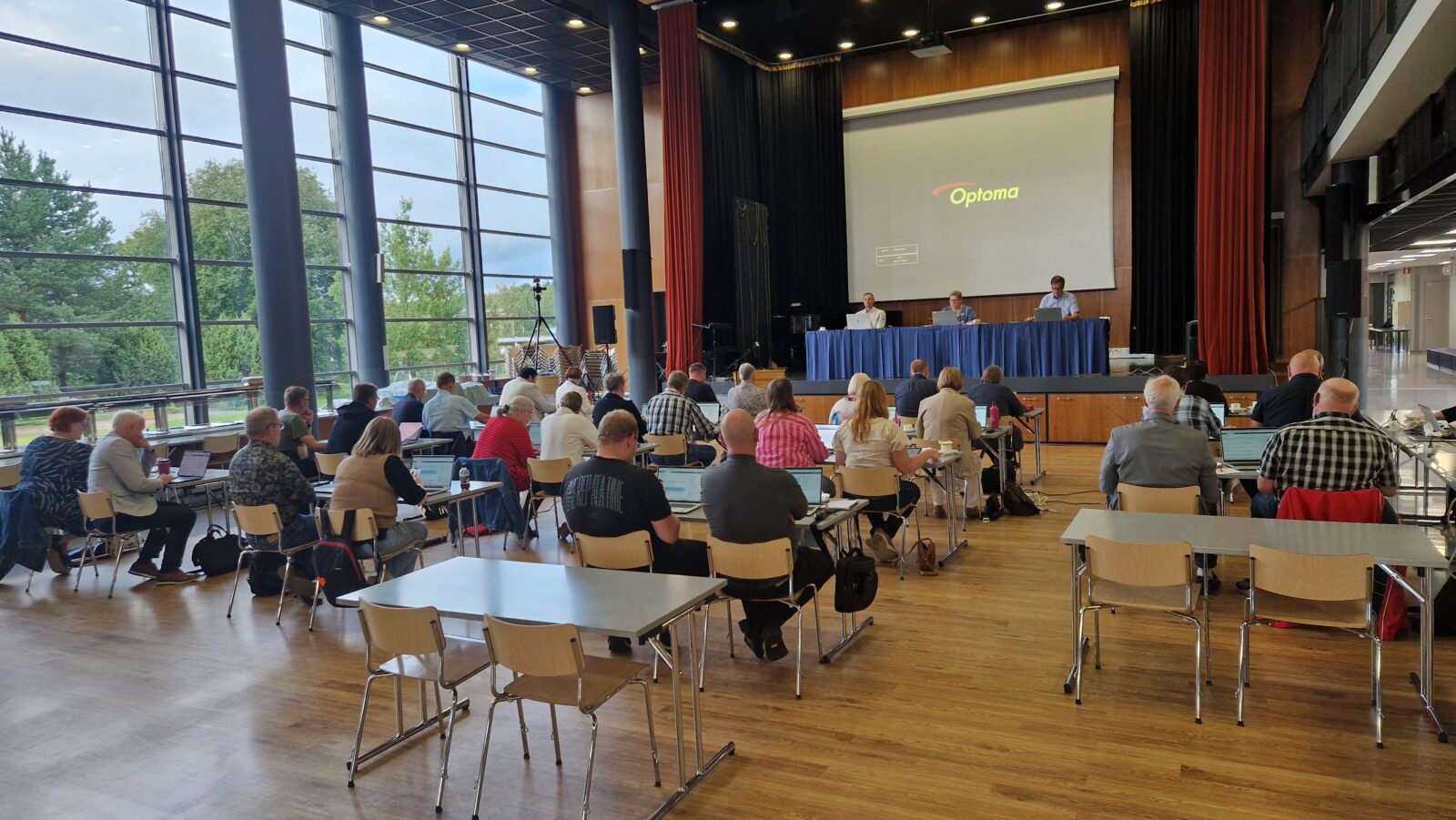 Yleiskuva kaupunginvaltuustosta